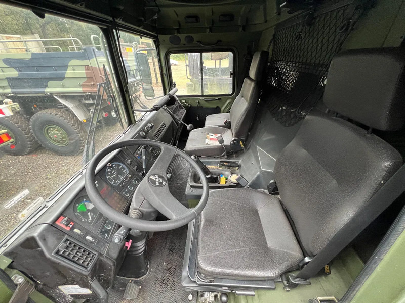 MAN KAT 25.422DFAEG 6X6 CABIN CHASSIS - TWIST LOCKS SYSTEM - Veoauto: pilt 4 MAN KAT 25.422DFAEG 6X6 CABIN CHASSIS - TWIST LOCKS SYSTEM - Veoauto: pilt 4