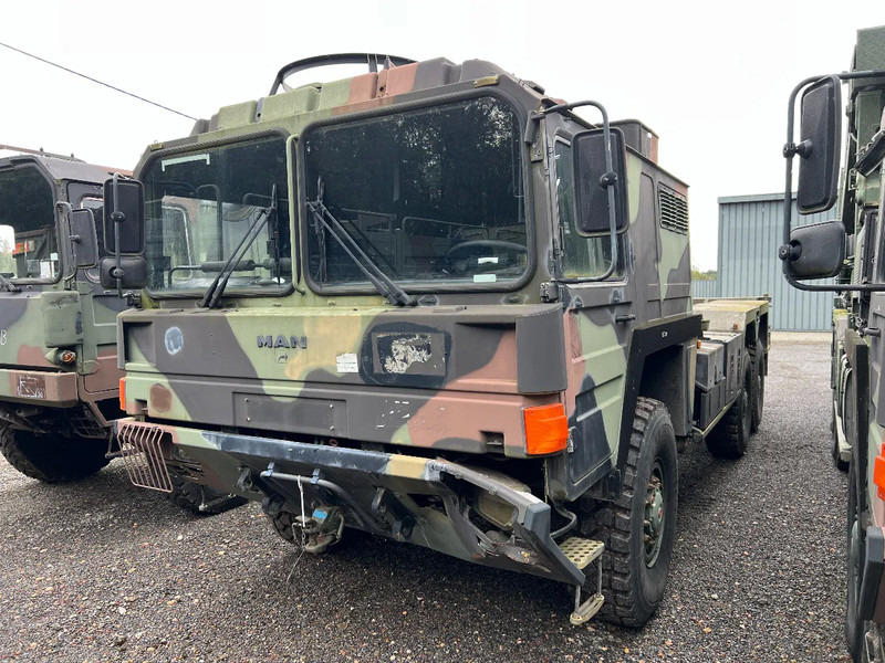 MAN KAT 25.422DFAEG 6X6 CABIN CHASSIS - TWIST LOCKS SYSTEM - Veoauto: pilt 1 MAN KAT 25.422DFAEG 6X6 CABIN CHASSIS - TWIST LOCKS SYSTEM - Veoauto: pilt 1