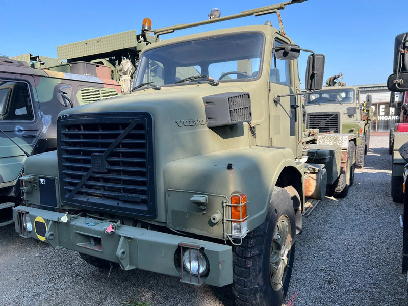 Volvo N 10 6X4 - HOOK CONTAINER (3x stock) - Veoauto: pilt 4 Volvo N 10 6X4 - HOOK CONTAINER (3x stock) - Veoauto: pilt 4