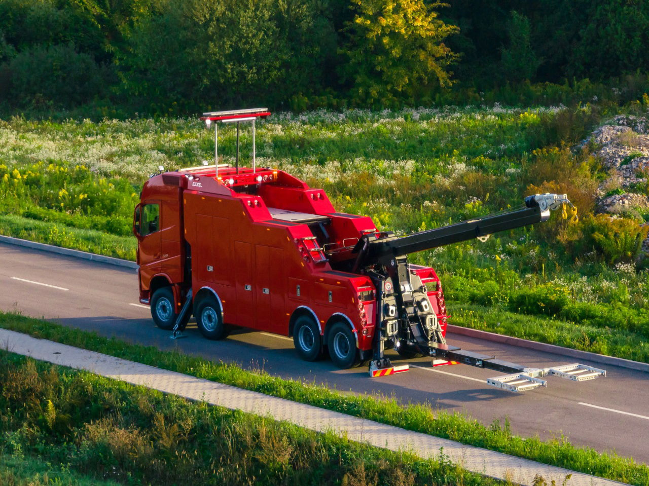 Volvo FH NEW ER4120 5 winches T-REX Volvo FH 540 8x4 WB6,0 White - Puksiirauto: pilt 2 Volvo FH NEW ER4120 5 winches T-REX Volvo FH 540 8x4 WB6,0 White - Puksiirauto: pilt 2