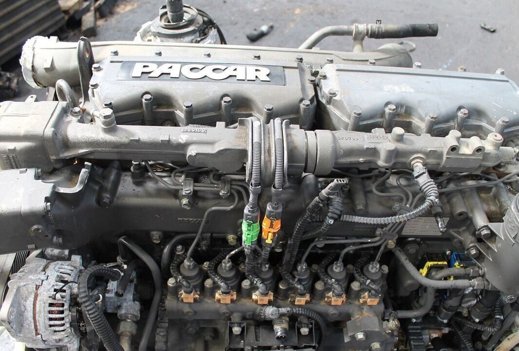 DAF Paccar PR 265S2 DAF CF 75 - Mootor - Veoauto: pilt 1 DAF Paccar PR 265S2 DAF CF 75 - Mootor - Veoauto: pilt 1