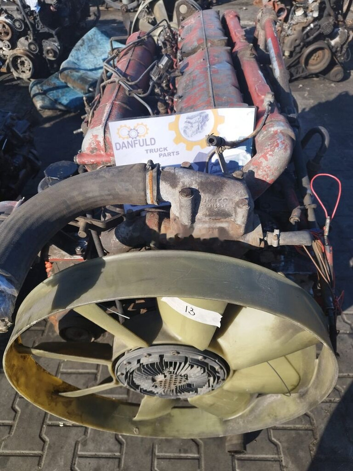 IVECO 8210.42M 470 E2 IVECO Magirus - Mootor - Veoauto: pilt 2 IVECO 8210.42M 470 E2 IVECO Magirus - Mootor - Veoauto: pilt 2