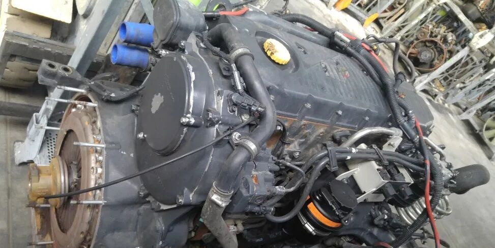 IVECO Stralis Cursor 9 IVECO STRALIS truck - Mootor - Veoauto: pilt 3 IVECO Stralis Cursor 9 IVECO STRALIS truck - Mootor - Veoauto: pilt 3