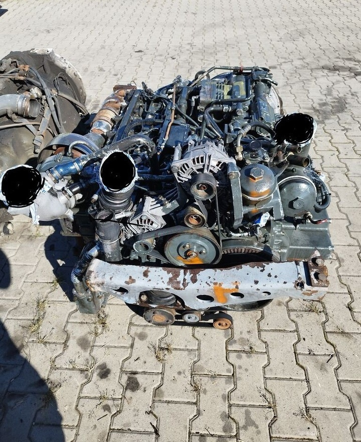 MAN D2066 LUH12 MAN BUS: Neoplan, Lions City, Lionґs Regio, Lions Coach - Mootor - Buss: pilt 2 MAN D2066 LUH12 MAN BUS: Neoplan, Lions City, Lionґs Regio, Lions Coach - Mootor - Buss: pilt 2