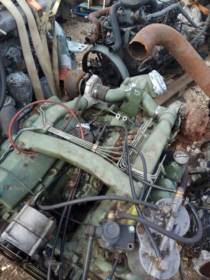 OM 422 V8 BiTurbo Mercedes-Benz - Mootor - Veoauto: pilt 3 OM 422 V8 BiTurbo Mercedes-Benz - Mootor - Veoauto: pilt 3