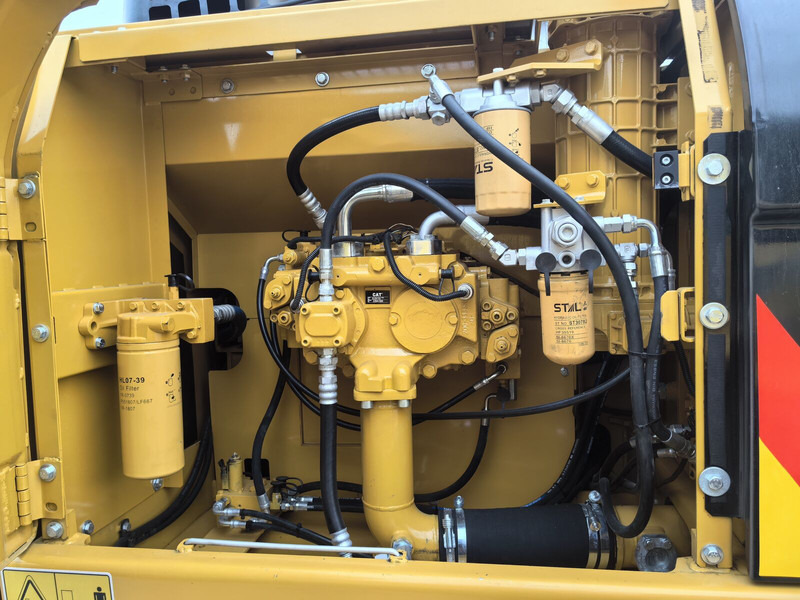 Caterpillar 329D2 - Lintekskavaator: pilt 4 Caterpillar 329D2 - Lintekskavaator: pilt 4