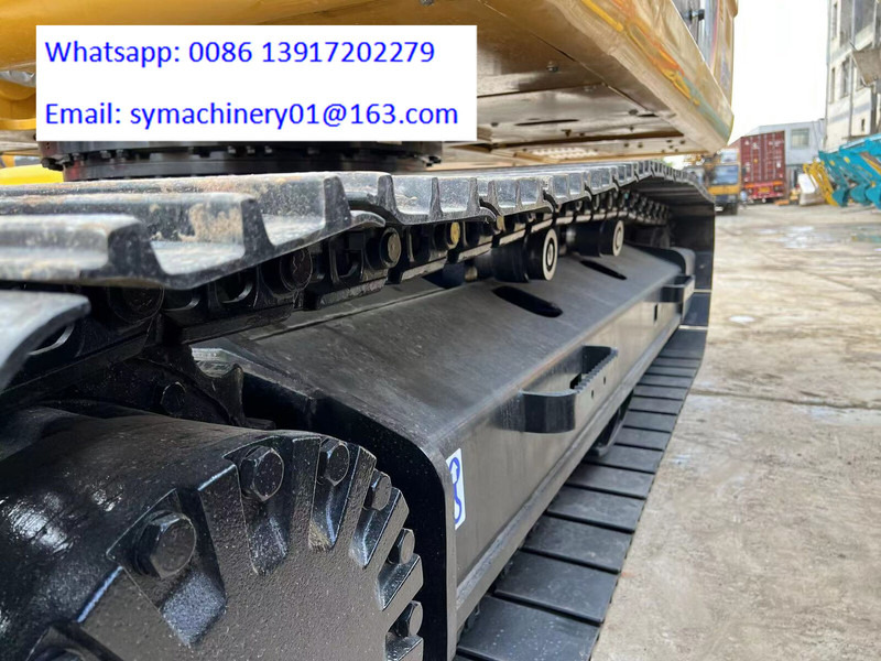 Caterpillar CAT 320D2 - Lintekskavaator: pilt 4 Caterpillar CAT 320D2 - Lintekskavaator: pilt 4