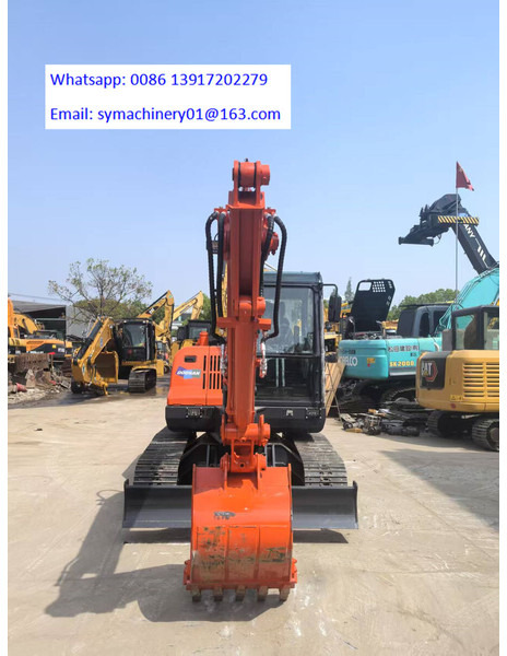 Doosan DX60 - Miniekskavaator: pilt 2 Doosan DX60 - Miniekskavaator: pilt 2