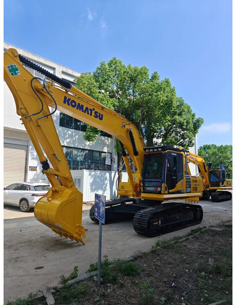 Komatsu PC220-8 - Lintekskavaator: pilt 3 Komatsu PC220-8 - Lintekskavaator: pilt 3