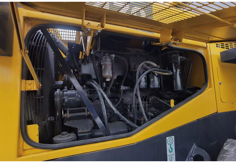 Komatsu WA470 - Rataslaadur: pilt 2 Komatsu WA470 - Rataslaadur: pilt 2