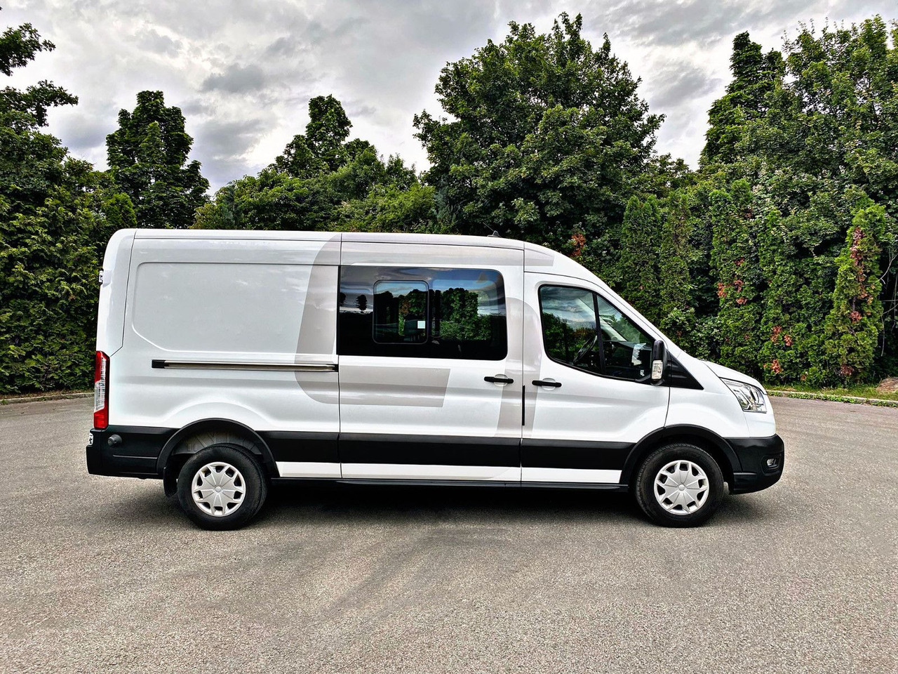 Ford Transit 350 L3H2 Trend|Kamera|6Sitzer|AHK|PDC|19 - Meeskonnaauto: pilt 2 Ford Transit 350 L3H2 Trend|Kamera|6Sitzer|AHK|PDC|19 - Meeskonnaauto: pilt 2