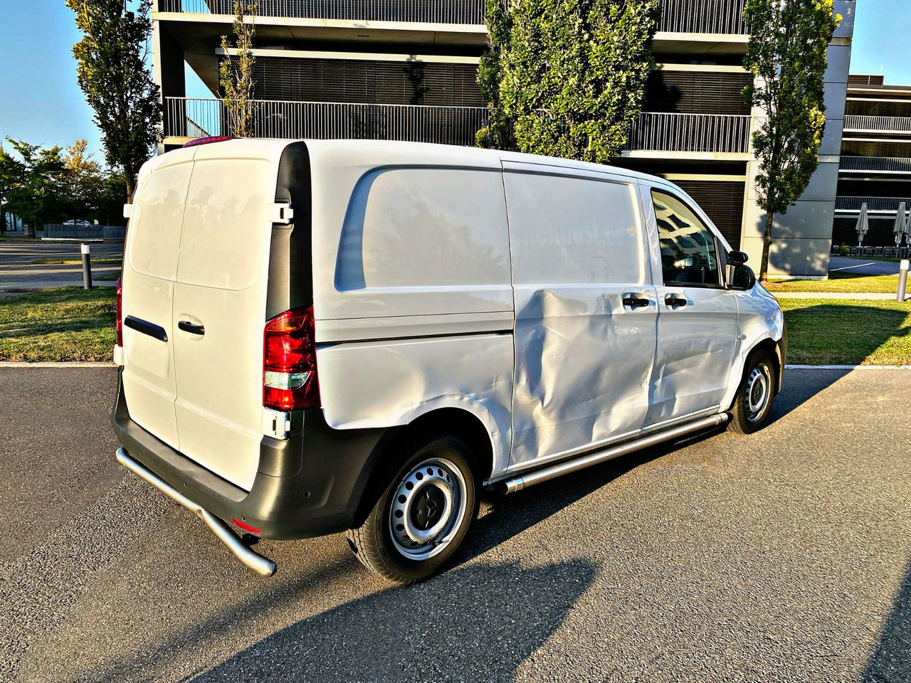Mercedes-Benz Vito Kasten 111 CDI FWD kompakt|Kamera|Navi|19% - Väike kaubik: pilt 3 Mercedes-Benz Vito Kasten 111 CDI FWD kompakt|Kamera|Navi|19% - Väike kaubik: pilt 3