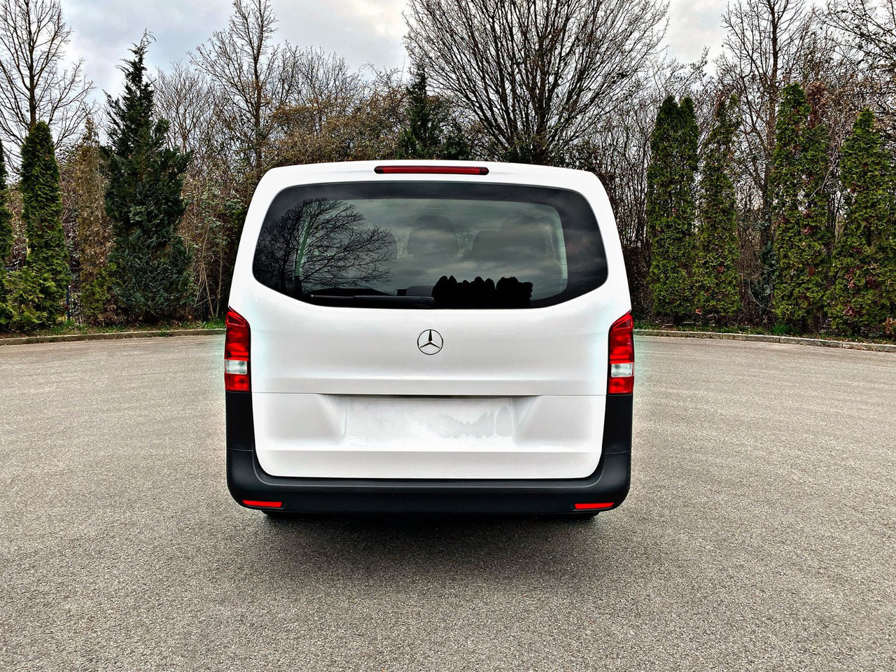 Mercedes-Benz Vito Tourer 114 CDI|Pro|Allrad|lang|8-Sitze|19% - Mikrobuss: pilt 4 Mercedes-Benz Vito Tourer 114 CDI|Pro|Allrad|lang|8-Sitze|19% - Mikrobuss: pilt 4