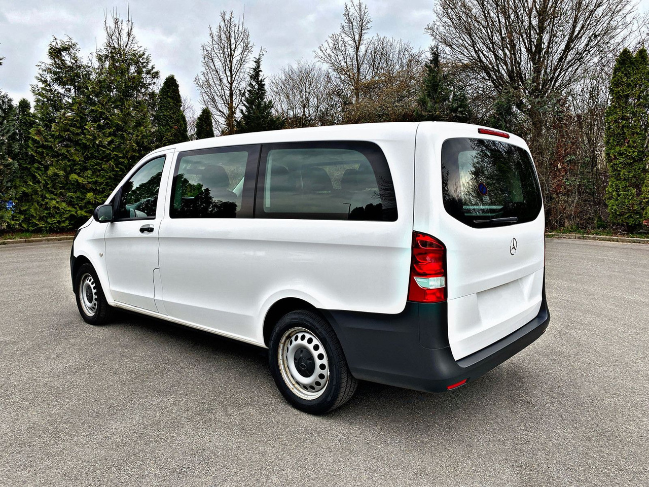 Mercedes-Benz Vito Tourer 114 CDI|Pro|Allrad|lang|8-Sitze|19% - Mikrobuss: pilt 5 Mercedes-Benz Vito Tourer 114 CDI|Pro|Allrad|lang|8-Sitze|19% - Mikrobuss: pilt 5