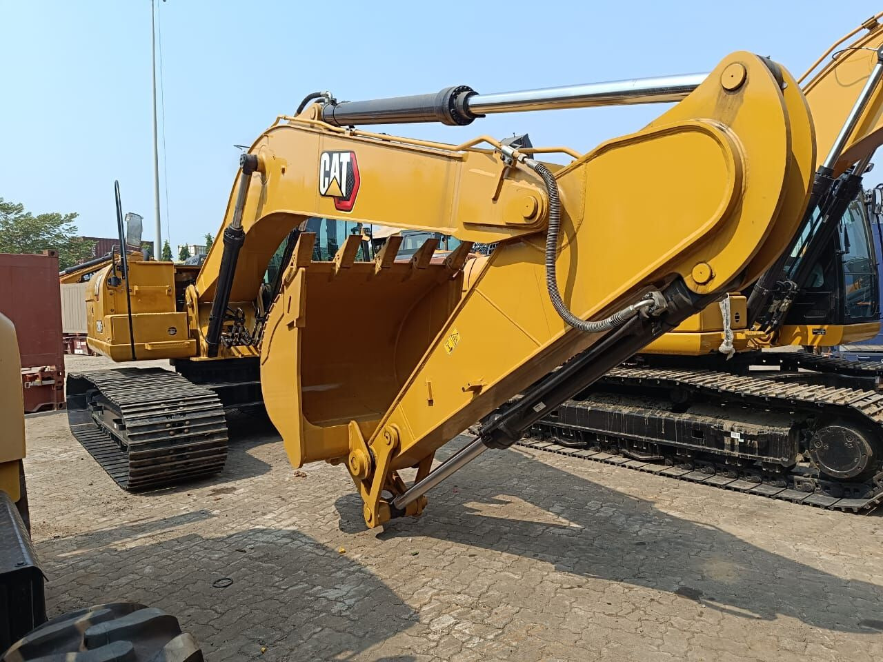New Caterpillar 320D3GC tracked excavator - Lintekskavaator: pilt 1 New Caterpillar 320D3GC tracked excavator - Lintekskavaator: pilt 1