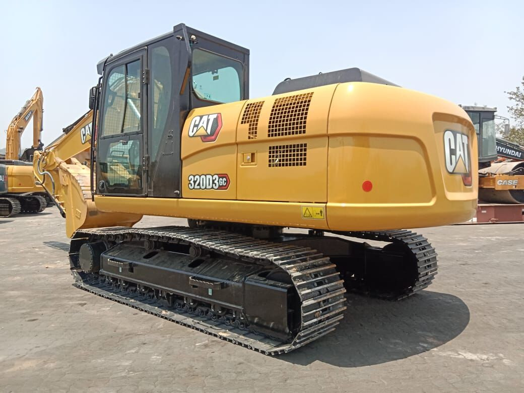 New Caterpillar 320D3GC tracked excavator - Lintekskavaator: pilt 4 New Caterpillar 320D3GC tracked excavator - Lintekskavaator: pilt 4