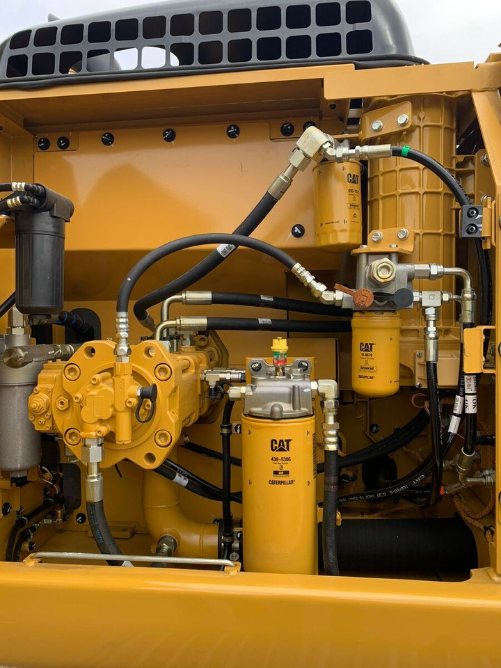 New Caterpillar 323D3 tracked excavator - Lintekskavaator: pilt 4 New Caterpillar 323D3 tracked excavator - Lintekskavaator: pilt 4