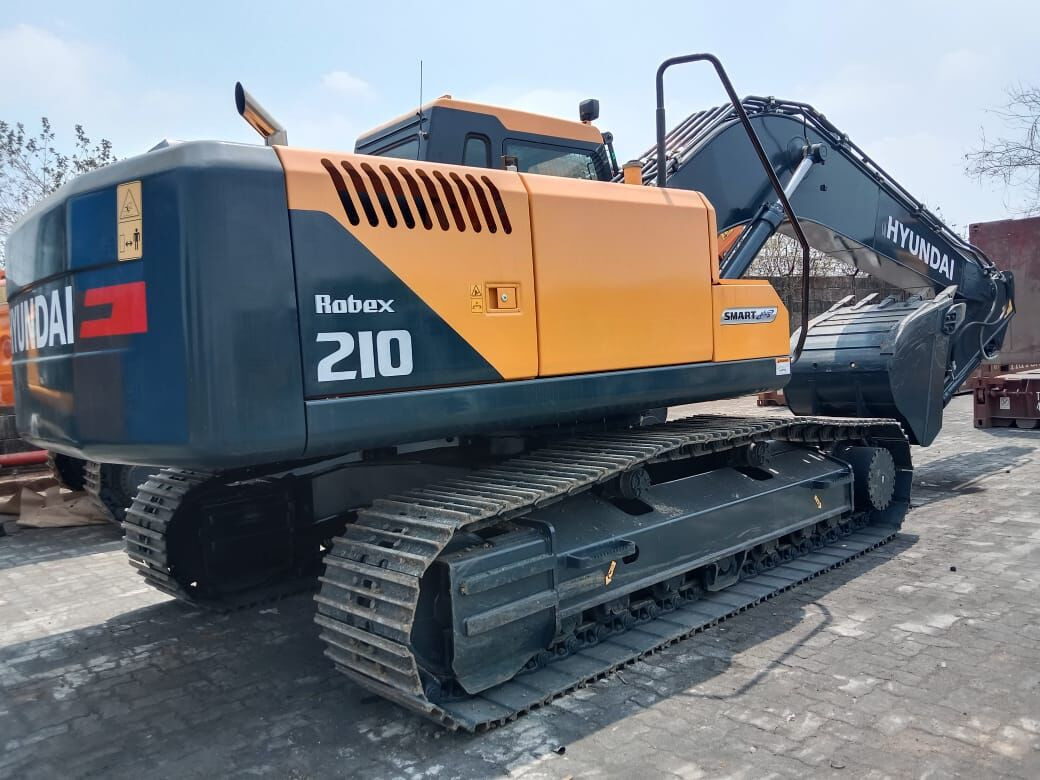 New Hyundai R210 tracked excavator - Lintekskavaator: pilt 1 New Hyundai R210 tracked excavator - Lintekskavaator: pilt 1