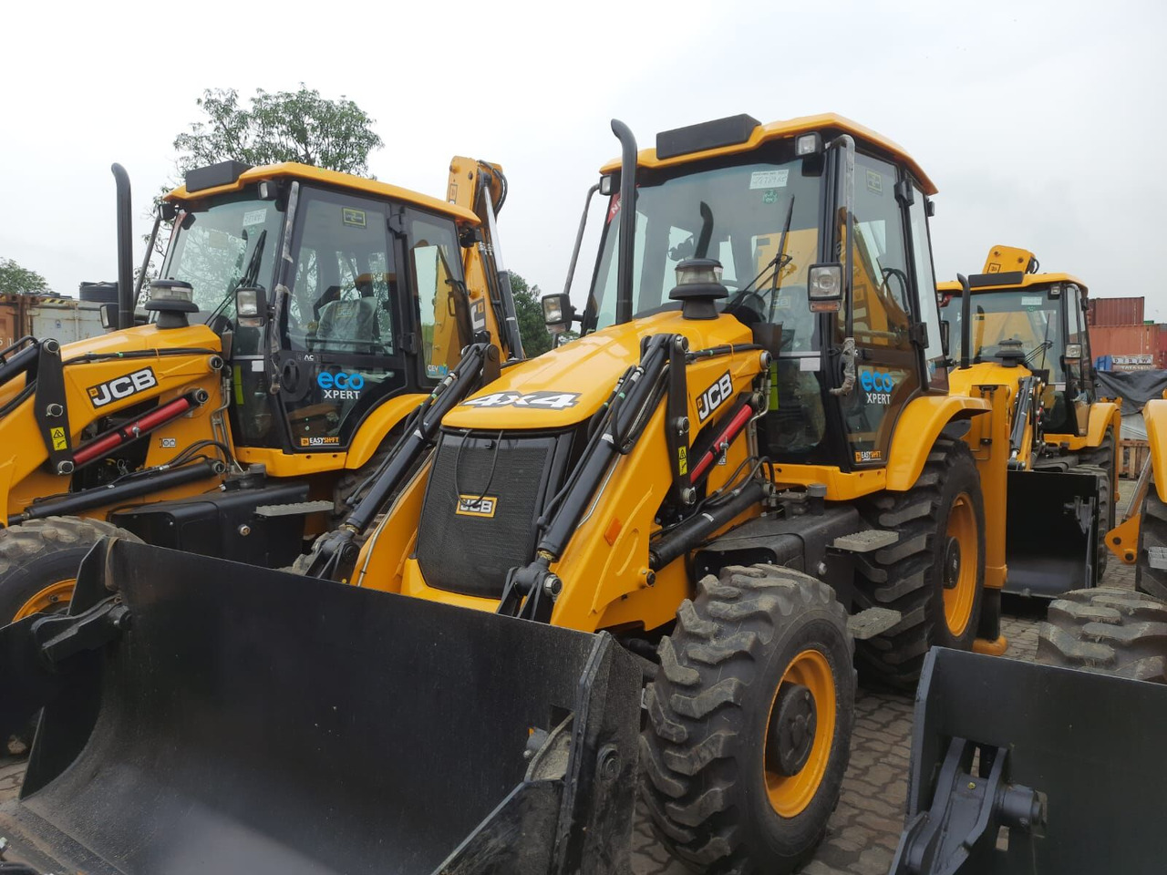 New JCB 3DX SUPER backhoe loader - Ekskavaator-laadur: pilt 3 New JCB 3DX SUPER backhoe loader - Ekskavaator-laadur: pilt 3