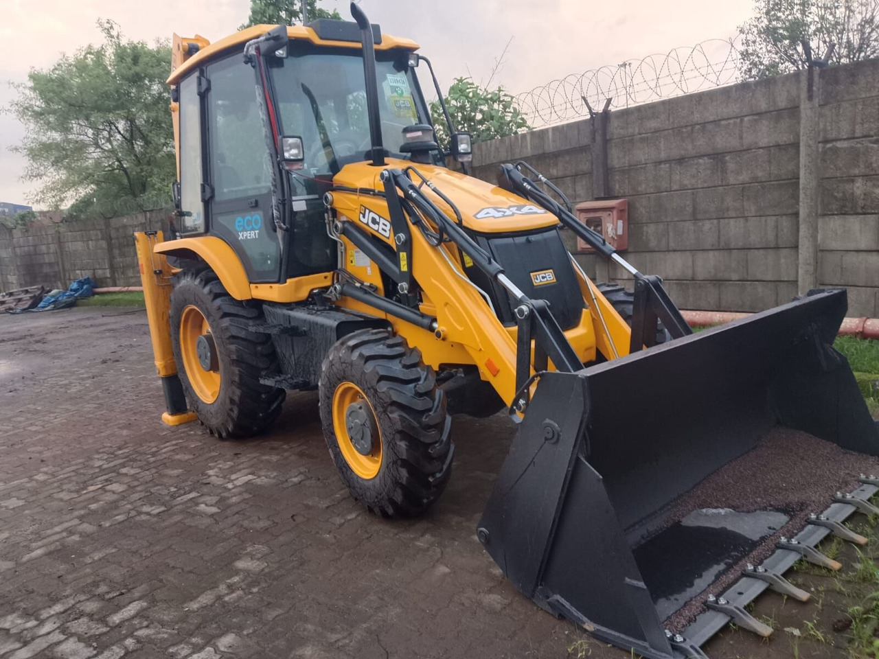 New JCB 3DX backhoe loader - Ekskavaator-laadur: pilt 2 New JCB 3DX backhoe loader - Ekskavaator-laadur: pilt 2