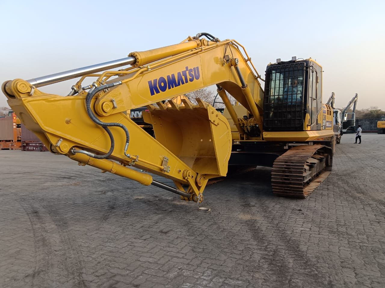 New Komatsu PC210 tracked excavator - Lintekskavaator: pilt 5 New Komatsu PC210 tracked excavator - Lintekskavaator: pilt 5