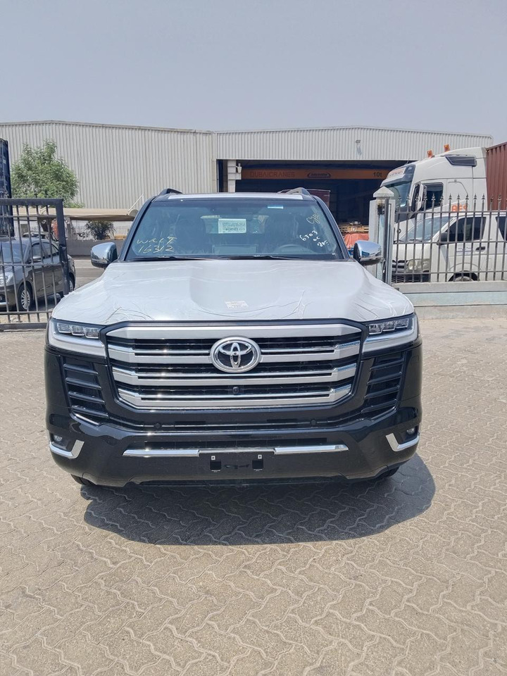 Toyota Land Cruiser VXR - Auto: pilt 2 Toyota Land Cruiser VXR - Auto: pilt 2