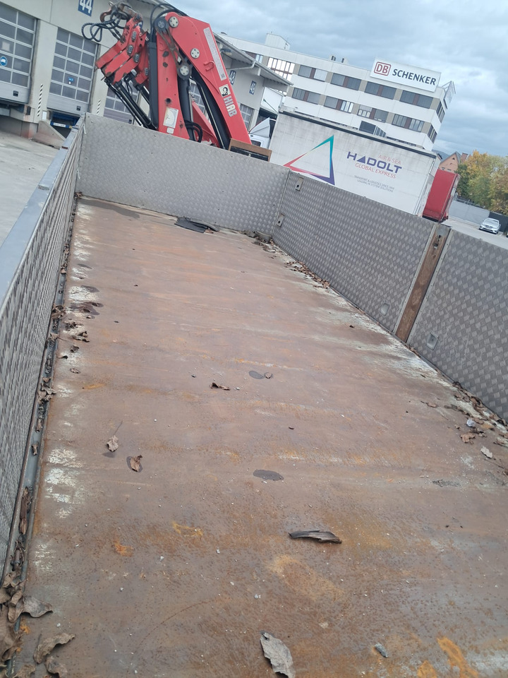 MERCEDES-BENZ AROCS 28.51 | 6x4| Retarder |Kran |Klima | Euro 6 - Madelveok/ Platvormveok, Kraanaga veoauto: pilt 4 MERCEDES-BENZ AROCS 28.51 | 6x4| Retarder |Kran |Klima | Euro 6 - Madelveok/ Platvormveok, Kraanaga veoauto: pilt 4