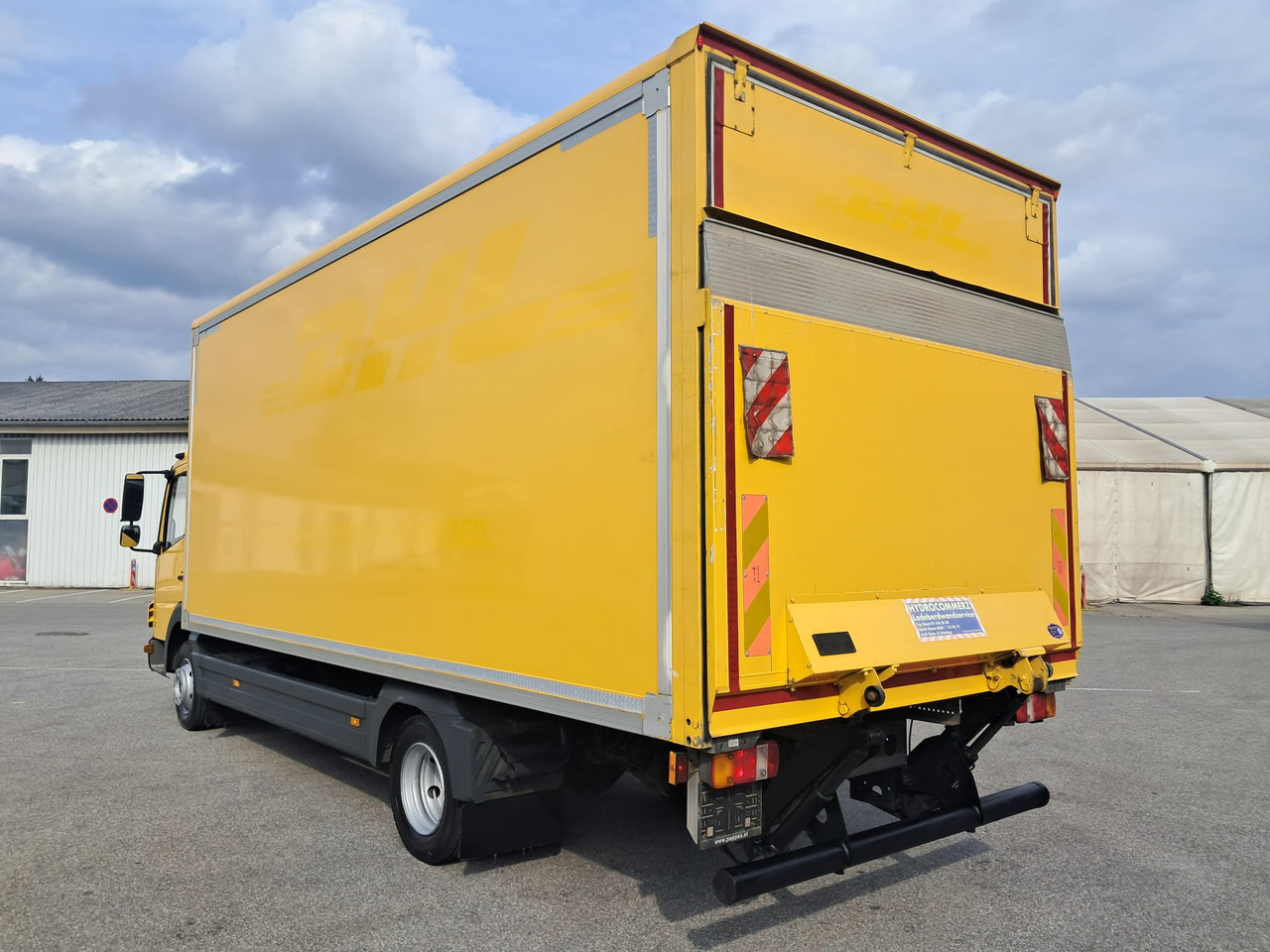 MERCEDES-BENZ ATEGO 8 16 Koffer mit LBW | Schalter | EZ 2013 - Kasti veoauto: pilt 5 MERCEDES-BENZ ATEGO 8 16 Koffer mit LBW | Schalter | EZ 2013 - Kasti veoauto: pilt 5