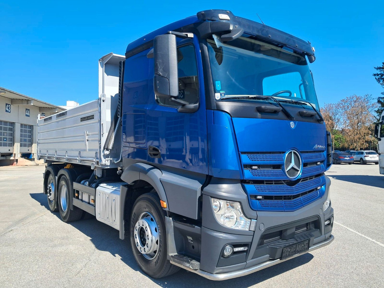 Mercedes-Benz Actros 2651 Dreiseitk.|Lift-Lenk | Klima | Retar - Kallurauto: pilt 2 Mercedes-Benz Actros 2651 Dreiseitk.|Lift-Lenk | Klima | Retar - Kallurauto: pilt 2