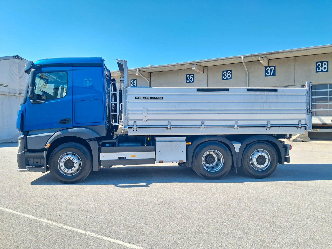 Mercedes-Benz Actros 2651 Dreiseitk.|Lift-Lenk | Klima | Retar - Kallurauto: pilt 4 Mercedes-Benz Actros 2651 Dreiseitk.|Lift-Lenk | Klima | Retar - Kallurauto: pilt 4