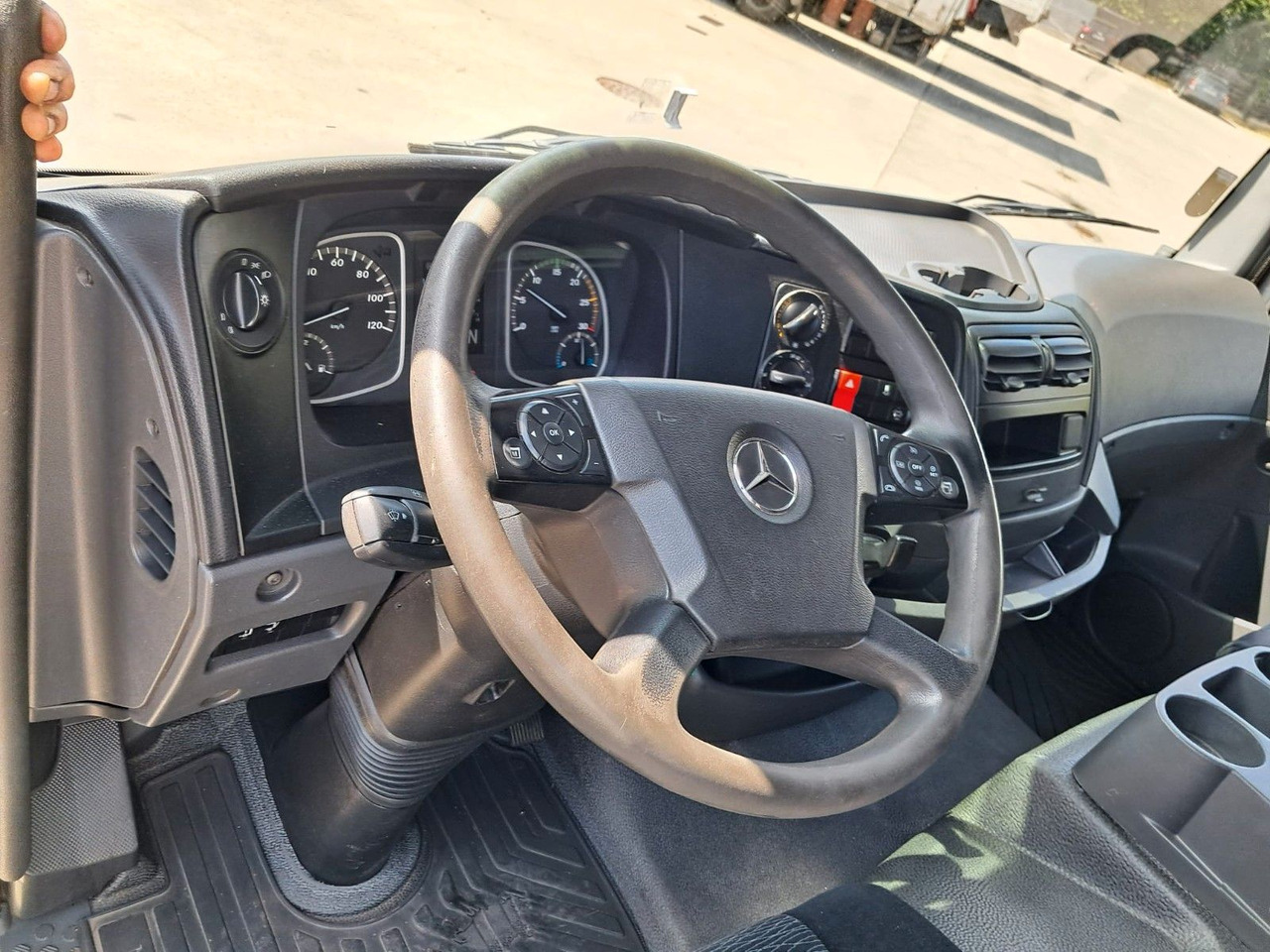 Külmutiga veoauto Mercedes-Benz Atego 8.21 Kühlkoffer LBW | Klima | Tempo | Dif: pilt 12