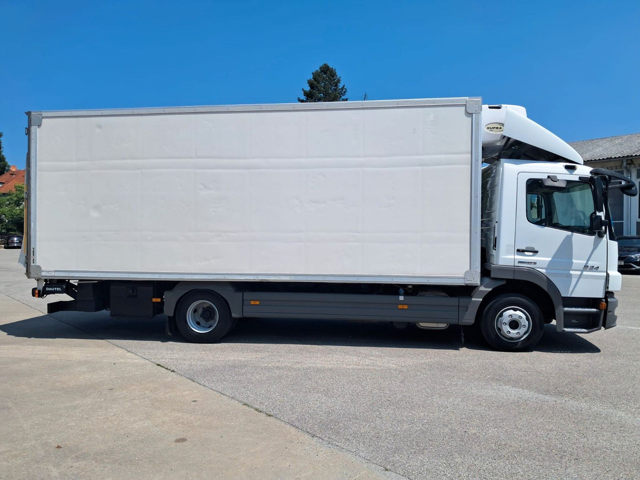 Mercedes-Benz Atego 824 Kühlkoffer | LBW | Klima | Diff - Külmutiga veoauto: pilt 4 Mercedes-Benz Atego 824 Kühlkoffer | LBW | Klima | Diff - Külmutiga veoauto: pilt 4