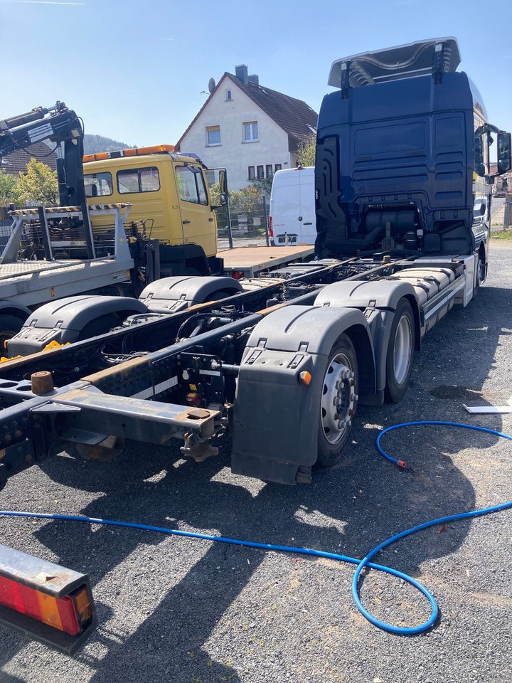 MAN TGX 26.470 Mega Ausstattung SONDERPREIS - Konteinerveduk/ Tõstukiga veoauto: pilt 4 MAN TGX 26.470 Mega Ausstattung SONDERPREIS - Konteinerveduk/ Tõstukiga veoauto: pilt 4