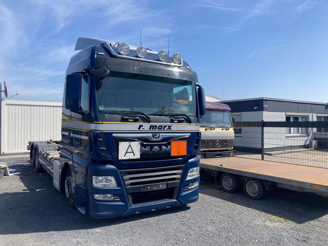 MAN TGX 26.470 Mega Ausstattung SONDERPREIS - Konteinerveduk/ Tõstukiga veoauto: pilt 2 MAN TGX 26.470 Mega Ausstattung SONDERPREIS - Konteinerveduk/ Tõstukiga veoauto: pilt 2