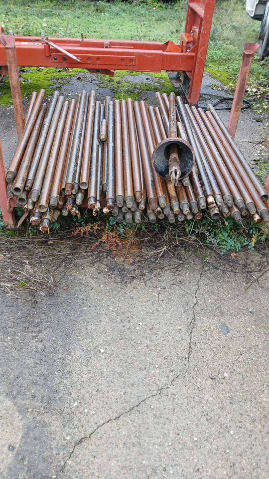 DITCH WITCH P80 Rod Pusher – “T-Bar” + Back Brace - Suunatav sisetreimismasin: pilt 3 DITCH WITCH P80 Rod Pusher – “T-Bar” + Back Brace - Suunatav sisetreimismasin: pilt 3