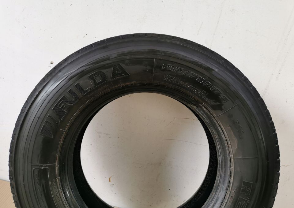 215/75R17.5 FULDA PENDNA 38/19 ŁADNA - Rehv: pilt 5 215/75R17.5 FULDA PENDNA 38/19 ŁADNA - Rehv: pilt 5