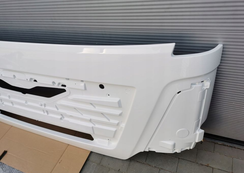 ATRAPA MASKA MAN TGX E6 RAL 9010 ORYGINAŁ - Kapotikaas - Veoauto: pilt 3 ATRAPA MASKA MAN TGX E6 RAL 9010 ORYGINAŁ - Kapotikaas - Veoauto: pilt 3