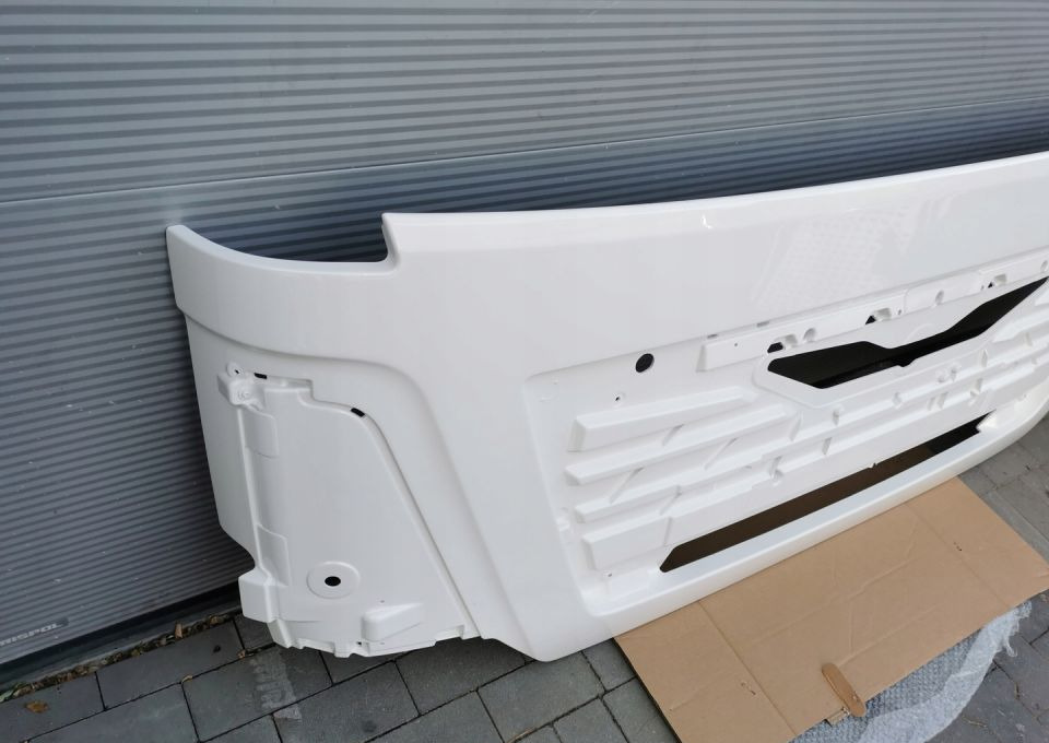 ATRAPA MASKA MAN TGX E6 RAL 9010 ORYGINAŁ - Kapotikaas - Veoauto: pilt 2 ATRAPA MASKA MAN TGX E6 RAL 9010 ORYGINAŁ - Kapotikaas - Veoauto: pilt 2