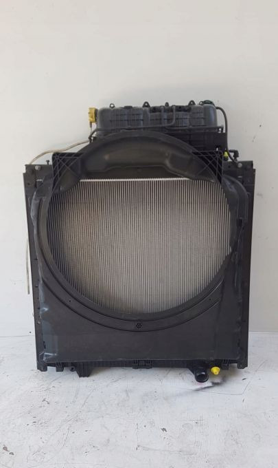 CHŁODNICE MAN TGS E6. MAHLE NOWY ORYGINAŁ 82CM. - Jahutussüsteem - Veoauto: pilt 1 CHŁODNICE MAN TGS E6. MAHLE NOWY ORYGINAŁ 82CM. - Jahutussüsteem - Veoauto: pilt 1