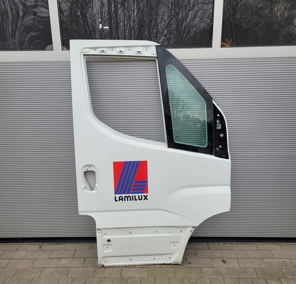 DRZWI IVECO DAILY NM RH. LUB LH. CANA ZA SZT. CHWALIM116 - Uks ja varuosad - Tarbesõiduk: pilt 1 DRZWI IVECO DAILY NM RH. LUB LH. CANA ZA SZT. CHWALIM116 - Uks ja varuosad - Tarbesõiduk: pilt 1