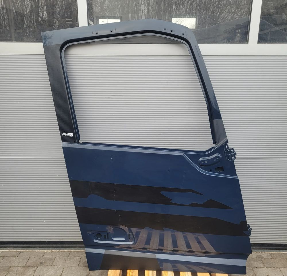 DRZWI VOLVO FH4 FH5 ORYGINAŁ RH. CHWALIM116 - Uks ja varuosad - Veoauto: pilt 1 DRZWI VOLVO FH4 FH5 ORYGINAŁ RH. CHWALIM116 - Uks ja varuosad - Veoauto: pilt 1