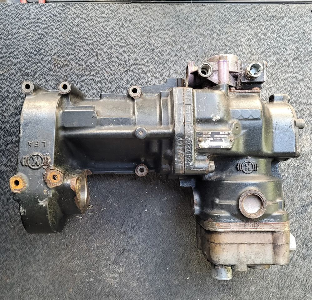 KOMPRESOR MAN TGX TGS 51.54000-7144 CHWALIM116 - Õhkpidur - Veoauto: pilt 1 KOMPRESOR MAN TGX TGS 51.54000-7144 CHWALIM116 - Õhkpidur - Veoauto: pilt 1