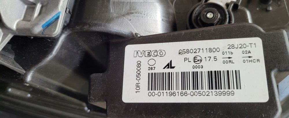 LAMPA FULL LED IVECO DAILY Lh. ORYGINAŁ 5802711800 - Esituled - Tarbesõiduk: pilt 4 LAMPA FULL LED IVECO DAILY Lh. ORYGINAŁ 5802711800 - Esituled - Tarbesõiduk: pilt 4