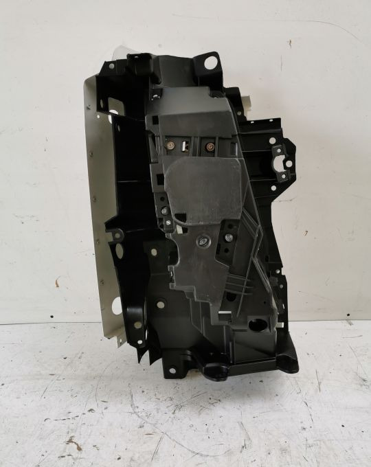 LAMPA GARNEK OKULAR VOLVO FH 13 lewy - Esituled: pilt 2 LAMPA GARNEK OKULAR VOLVO FH 13 lewy - Esituled: pilt 2