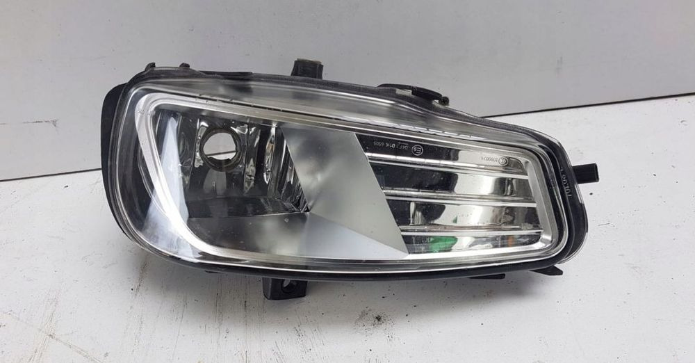 LAMPA HALOGEN MERCEDES ANTOS A9608201956 - Esituled - Veoauto: pilt 1 LAMPA HALOGEN MERCEDES ANTOS A9608201956 - Esituled - Veoauto: pilt 1