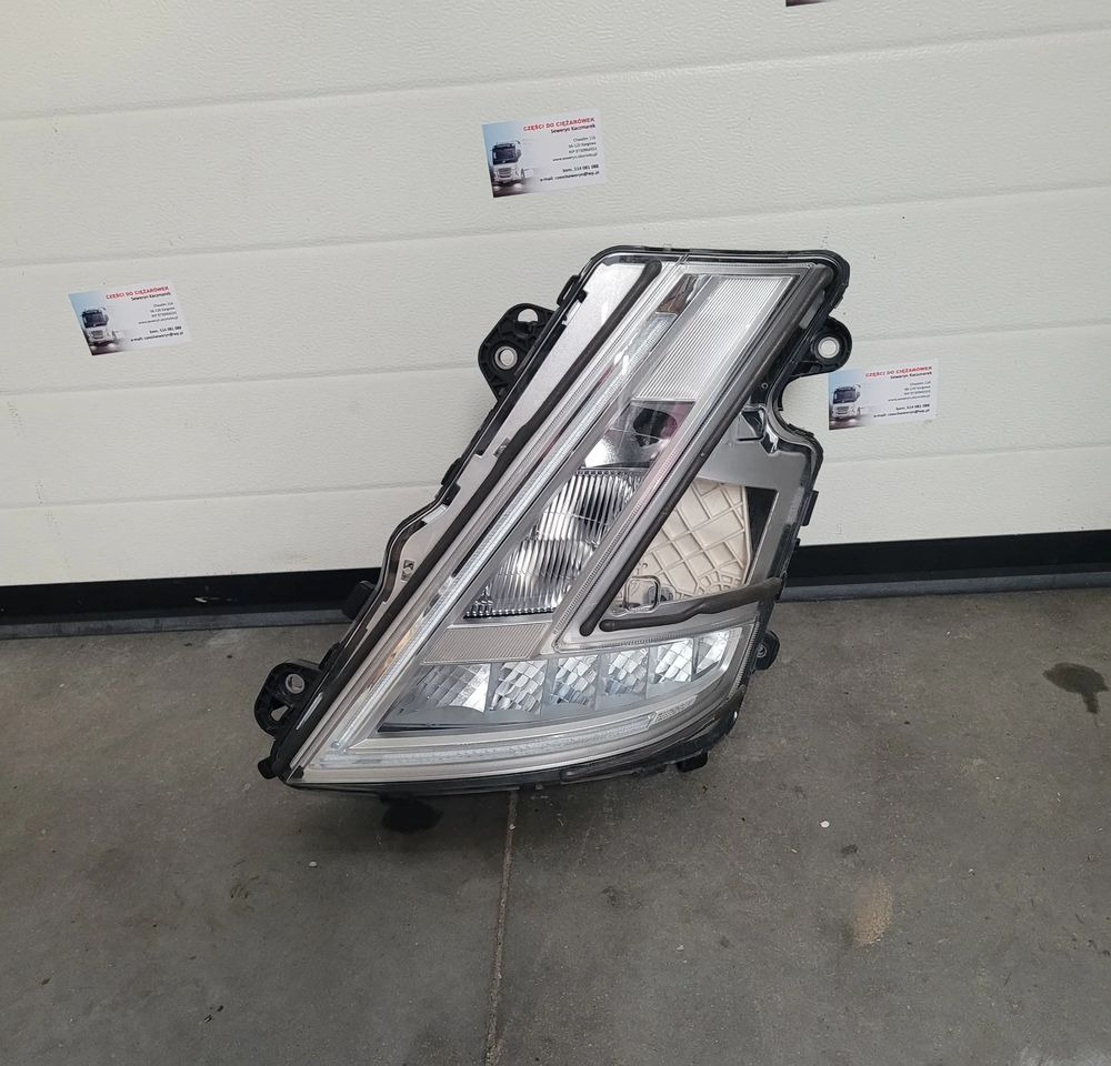 LAMPA LED LH VOLVO FH5 ORYGINAŁ 24056511 CHWALIM116 - Tuled/ Valgus - Veoauto: pilt 1 LAMPA LED LH VOLVO FH5 ORYGINAŁ 24056511 CHWALIM116 - Tuled/ Valgus - Veoauto: pilt 1