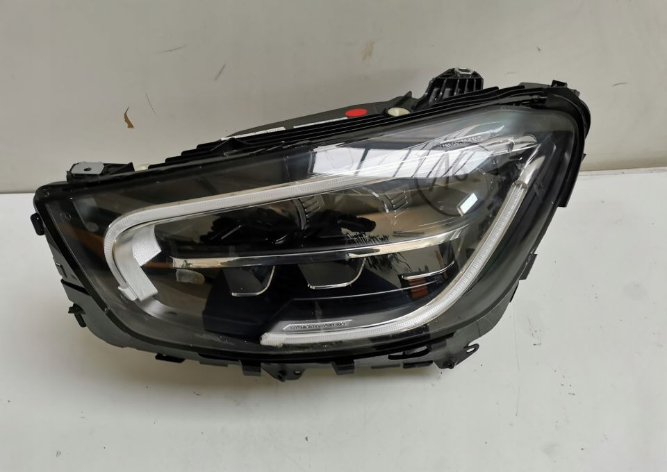 LAMPA MERCEDES GLC A253 906901 LIFT LEWA - Esituled: pilt 1 LAMPA MERCEDES GLC A253 906901 LIFT LEWA - Esituled: pilt 1