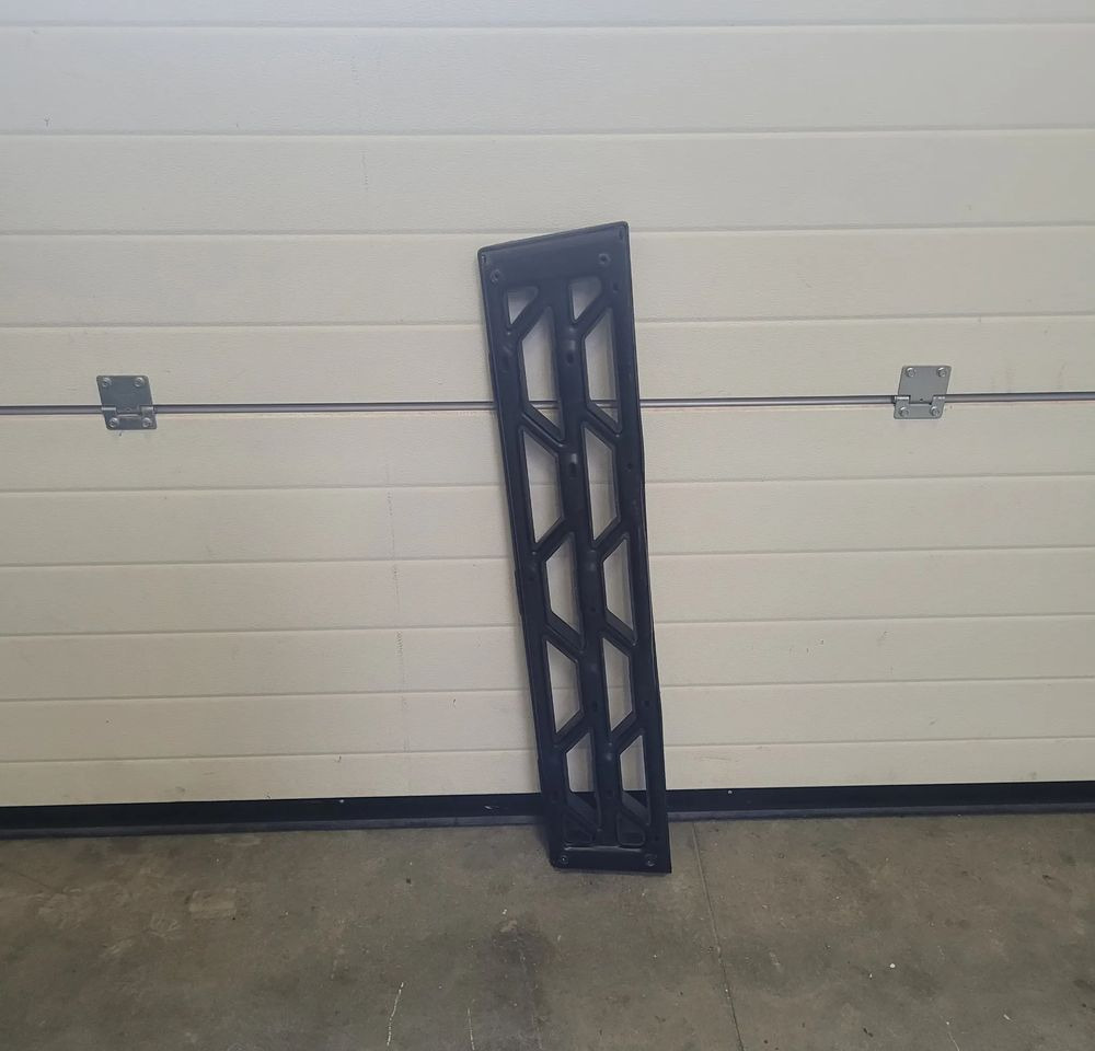 ŁAWKA STOPNIEN RENAULT RANGE T GAMA - Asteraud - Veoauto: pilt 2 ŁAWKA STOPNIEN RENAULT RANGE T GAMA - Asteraud - Veoauto: pilt 2