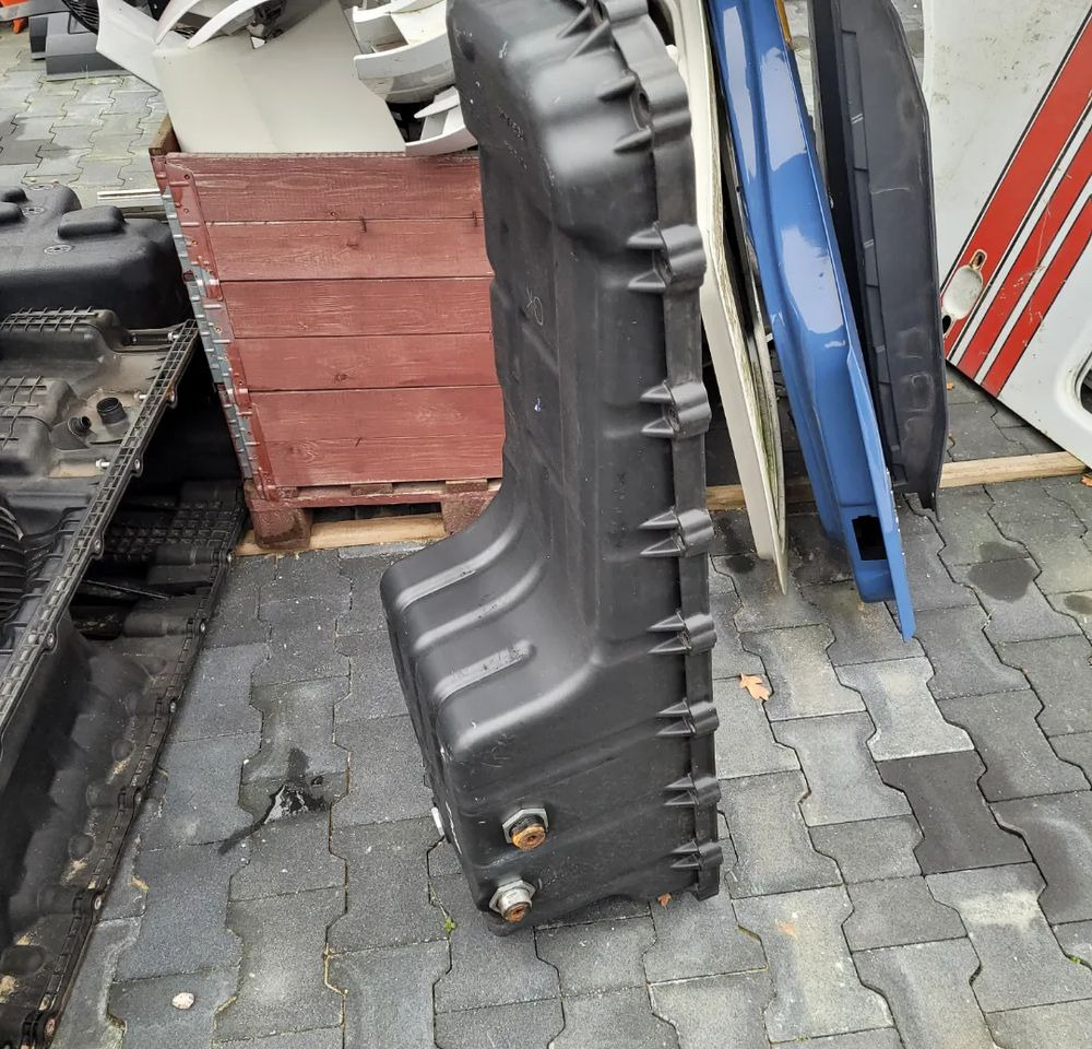 MISKA OLEJOWA RENAULT RANGE T 13 DXI 13 - Õlivann - Veoauto: pilt 2 MISKA OLEJOWA RENAULT RANGE T 13 DXI 13 - Õlivann - Veoauto: pilt 2