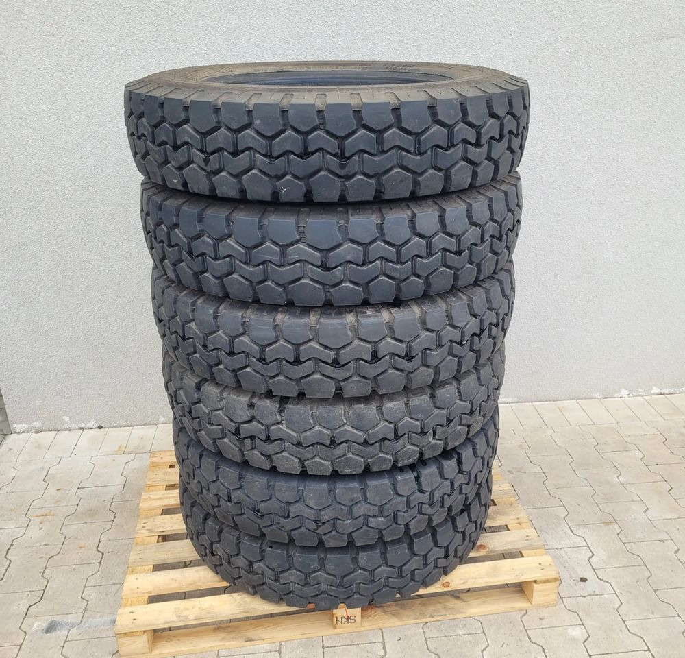 OPONA 9R 22.5 UNIROYAL CENA ZA SZT. - Rehv - Veoauto: pilt 1 OPONA 9R 22.5 UNIROYAL CENA ZA SZT. - Rehv - Veoauto: pilt 1